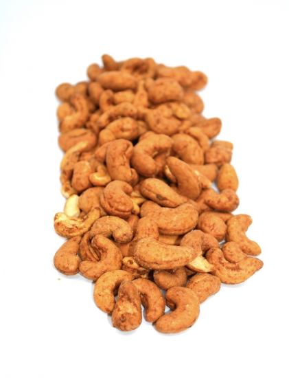 Cashew nuts paprika flavour